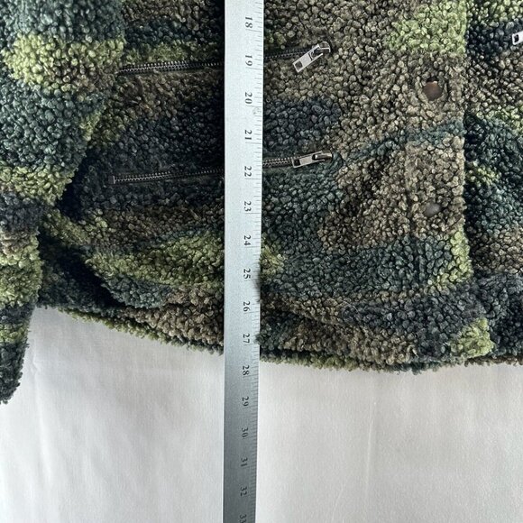LNA Clothing Jacket Womens Size S Deep Pile Fleece Camo Utility Snap Front Green - Picture 12 of 12